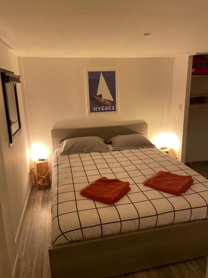 Vila Tiny House Sur La Cote D'Azur Hyères Exteriér fotografie